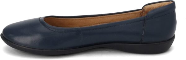 Naturalizer Women's Flexy Round Toe Ballet Flat - Image 5